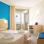 Alexandre Troya Otel 4*