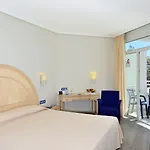 Alexandre Troya Otel