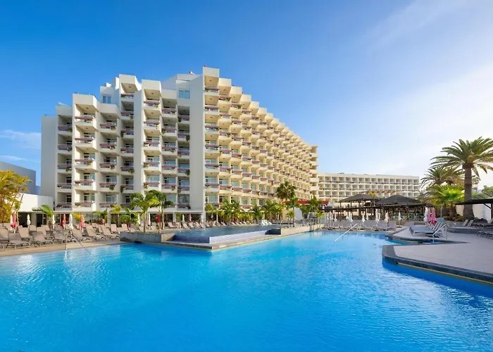 Alexandre Troya Otel