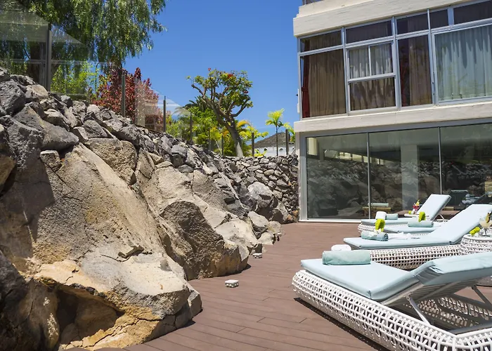 Alexandre Troya Otel 4*