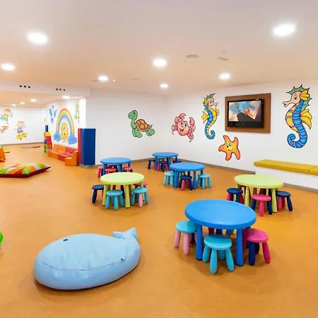 Alexandre Troya Playa de las Américas