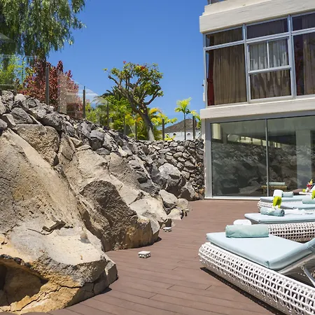 Alexandre Troya Otel 4*